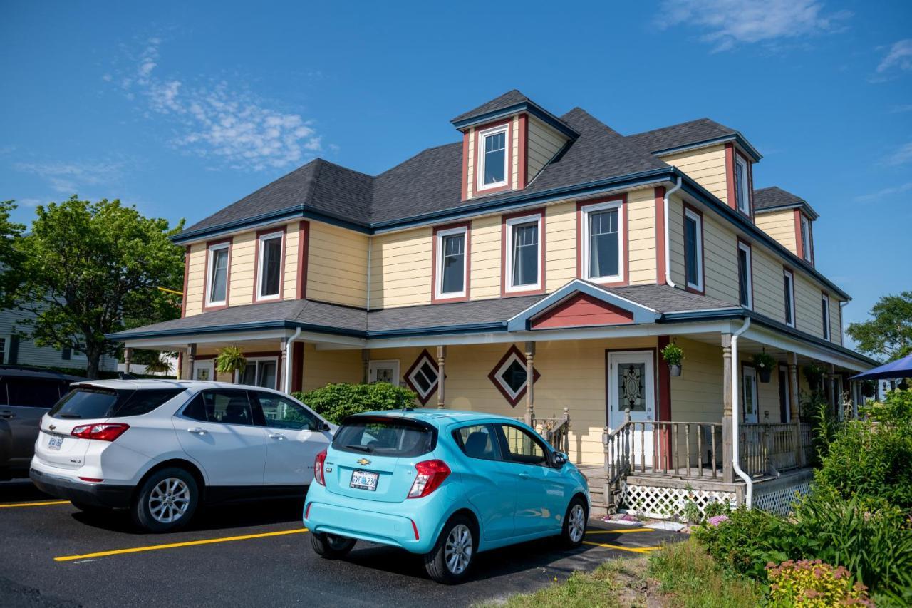 Pepperell Place Inn Inc. St. Peter's Buitenkant foto